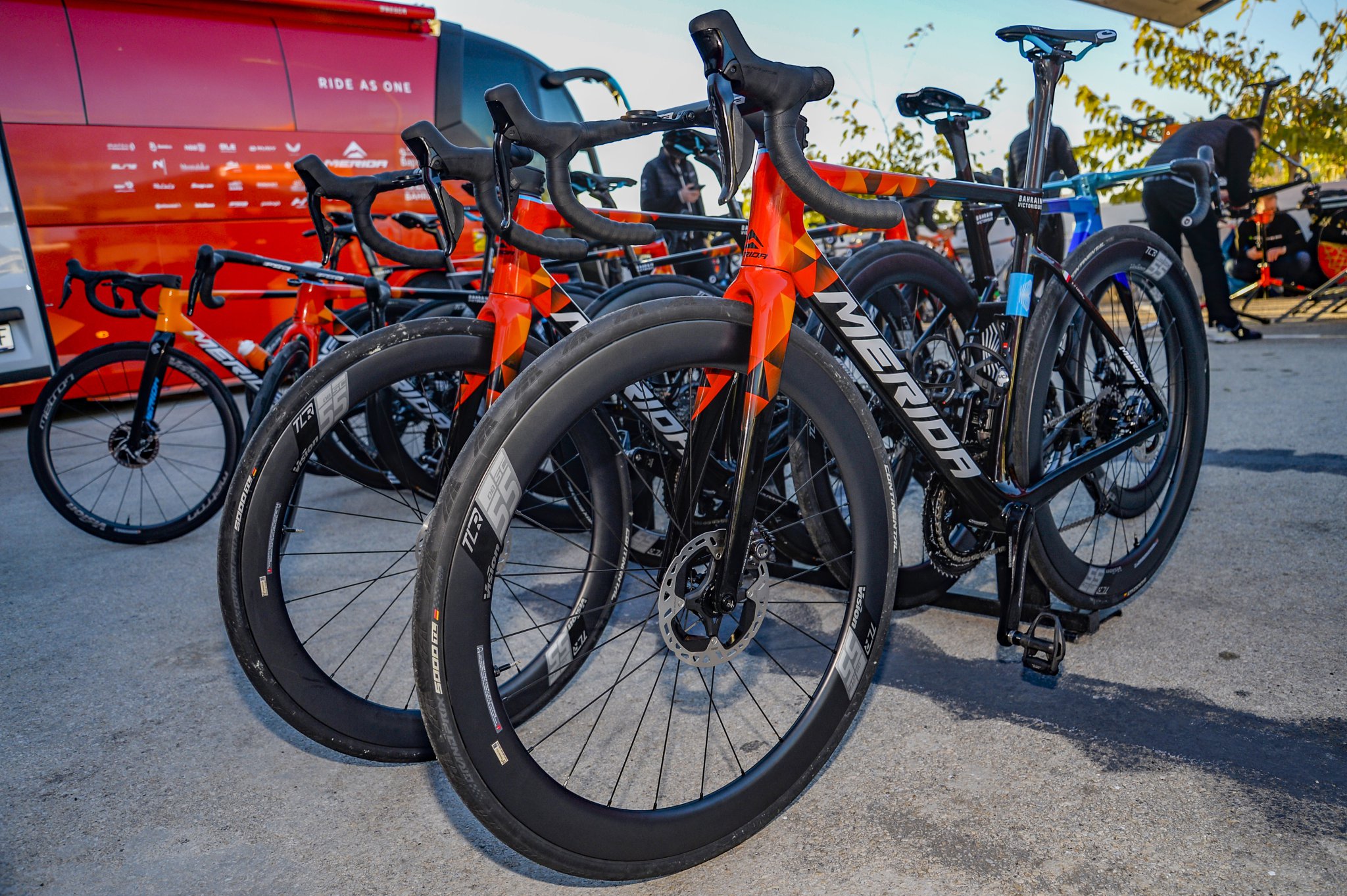 Team Bahrain Victorious - bikes lineup